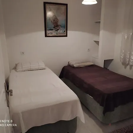 Denizli Oegretmenler Sitesi דירה